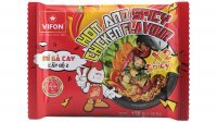 Danie z nudlami Hot&Spicy x2 o smaku kurczaka 130 g Vifon